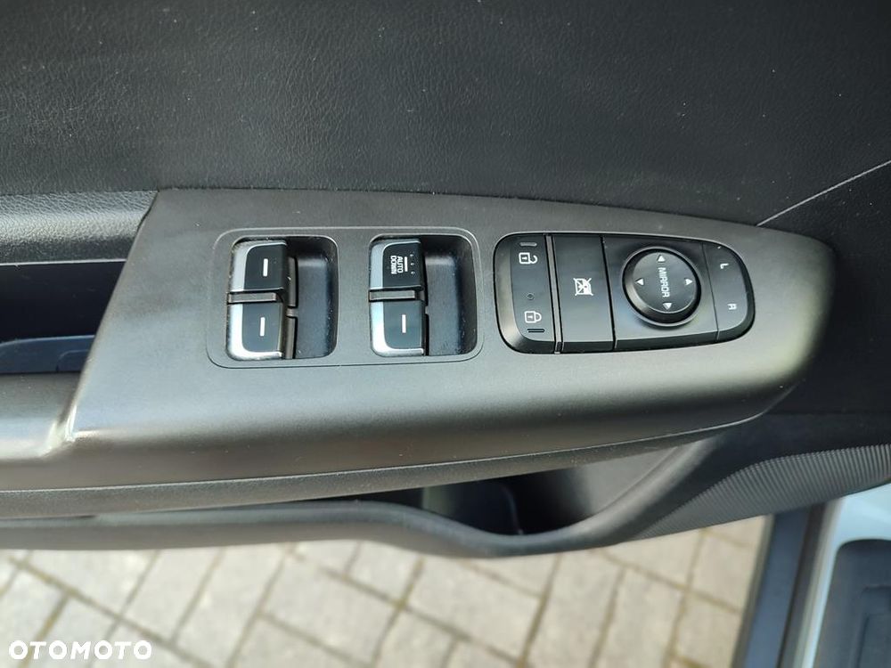 Kia Sportage 1.6 GDI S 2WD - 15