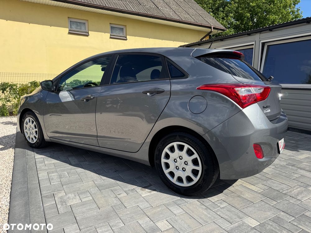 Hyundai i30 1.4 Premium - 10