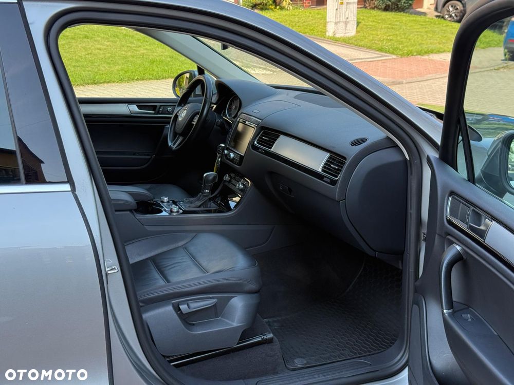 Volkswagen Touareg 3.0 V6 TDI SCR Blue Motion DPF Automatik Terrain Tech - 21