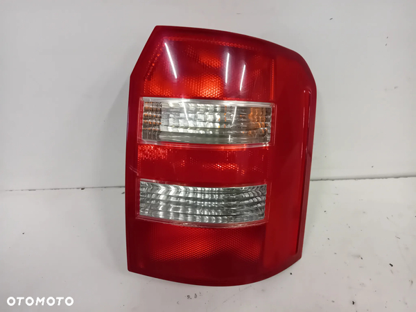 Lampa tylna prawa AUDI A2 8Z0945096B