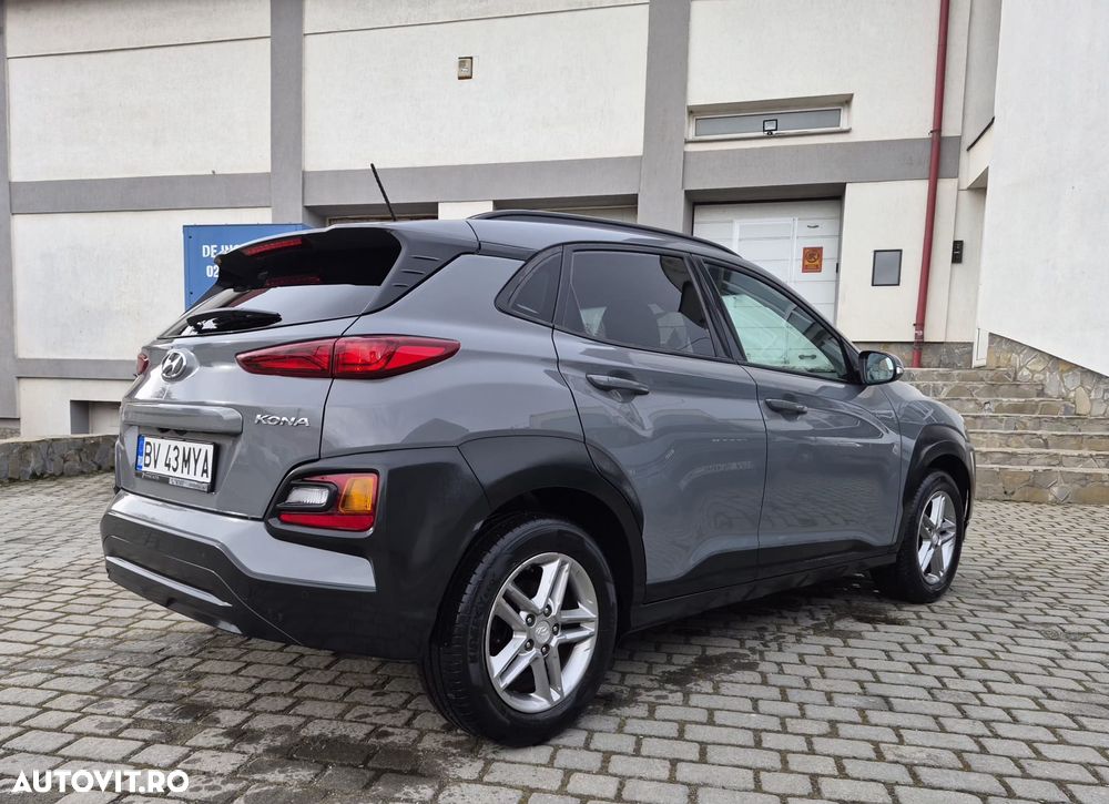 Hyundai KONA 1.0 T-GDI 2WD Highway - 2