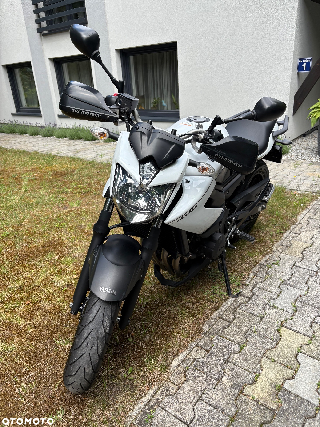 Yamaha XJ - 4