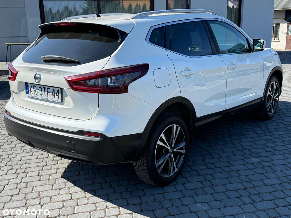 Nissan Qashqai - 1