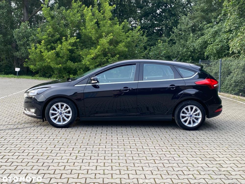 Ford Focus 1.0 EcoBoost Titanium - 30