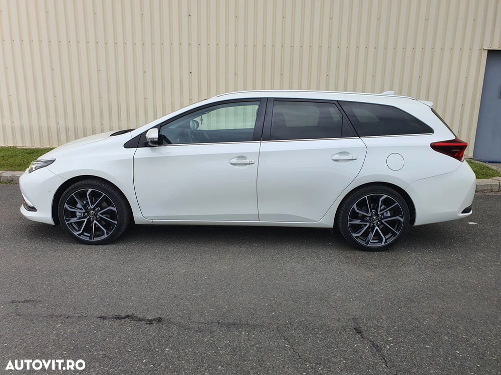 Toyota Auris - 39