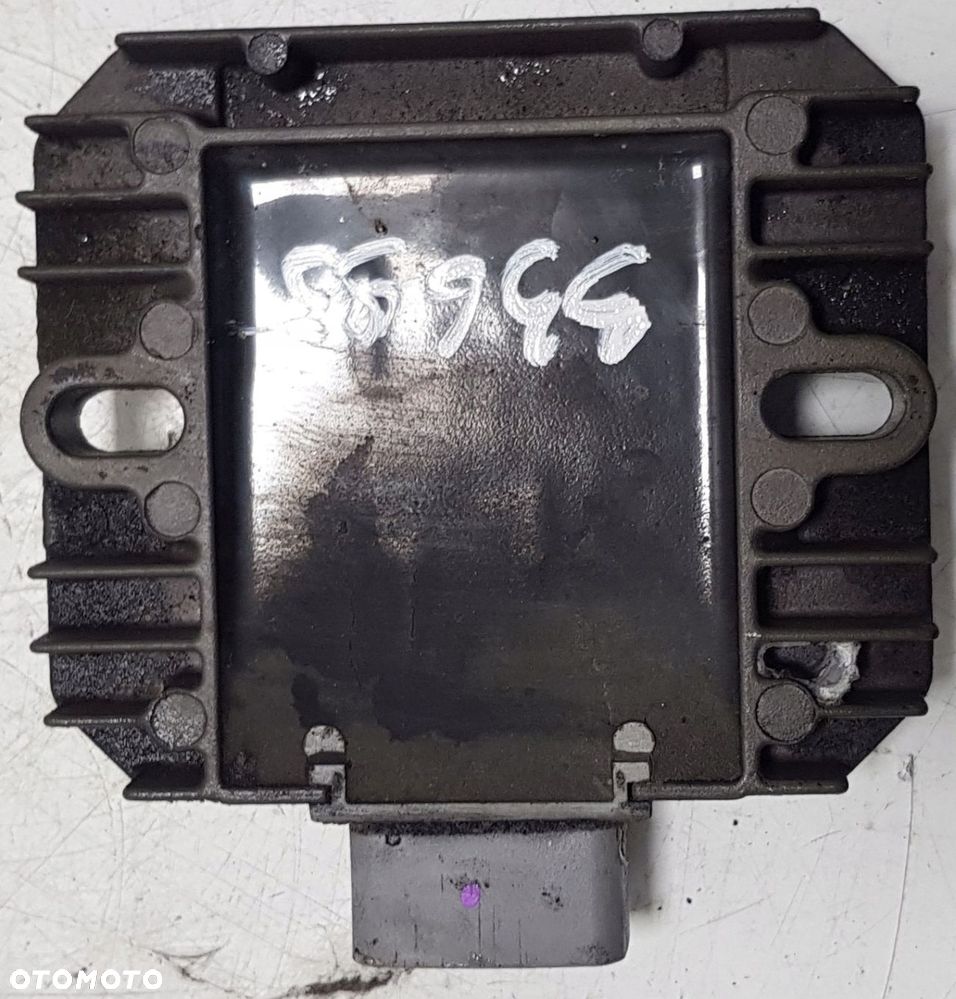 SUZUKI BURGMAN K7 125 REGULATOR NAPIĘCIA - 2
