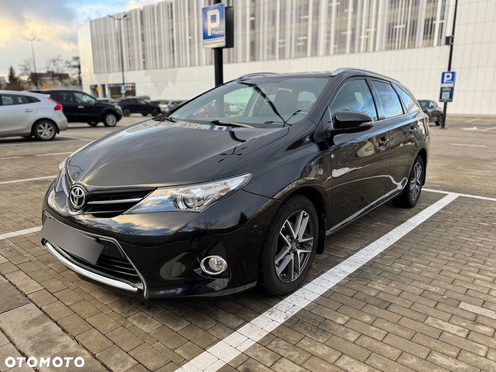 Toyota Auris 1.4 D-4D Premium EU5 - 3