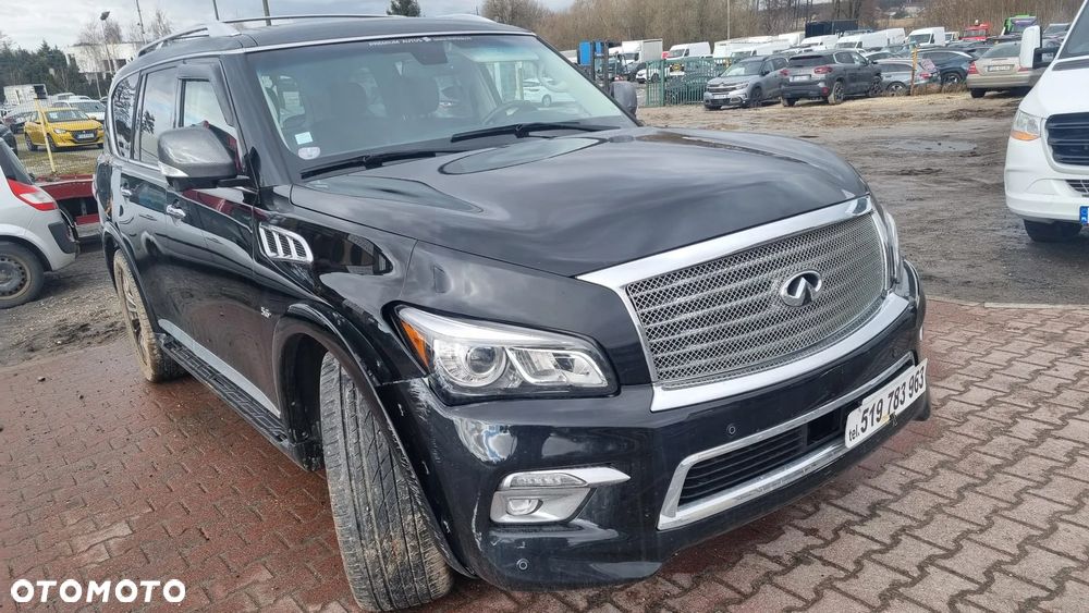 Infiniti QX80 - 7