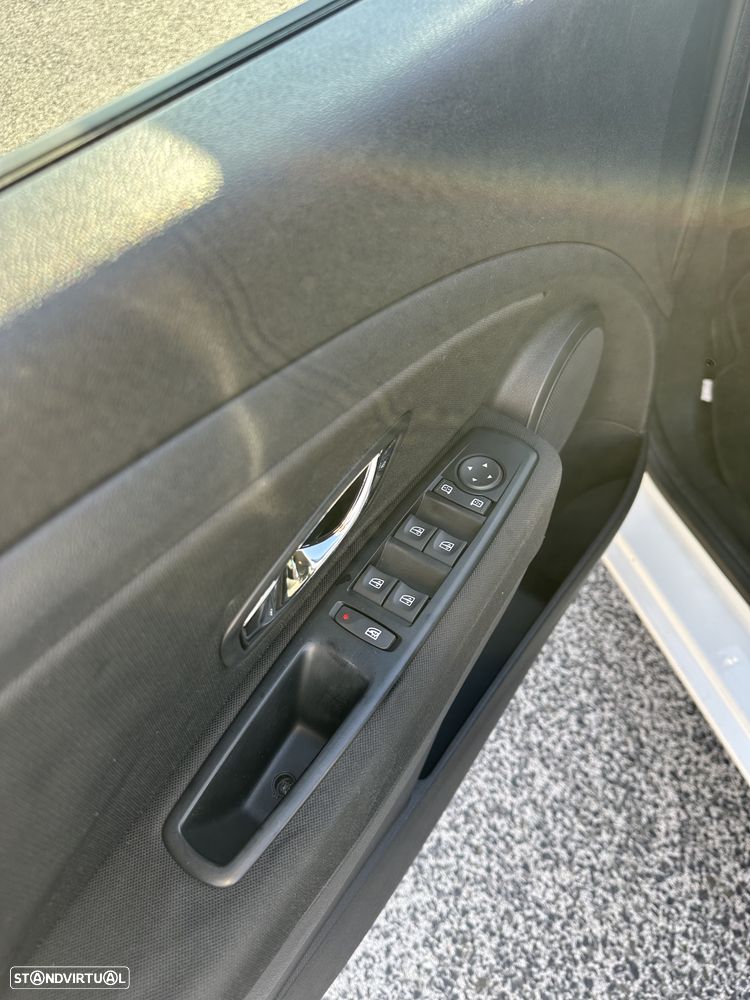 Renault Mégane Sport Tourer 1.5 dCi Confort SS - 14