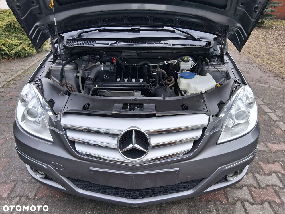 Mercedes-Benz Klasa B 180 CDI DPF Autotronic - 12