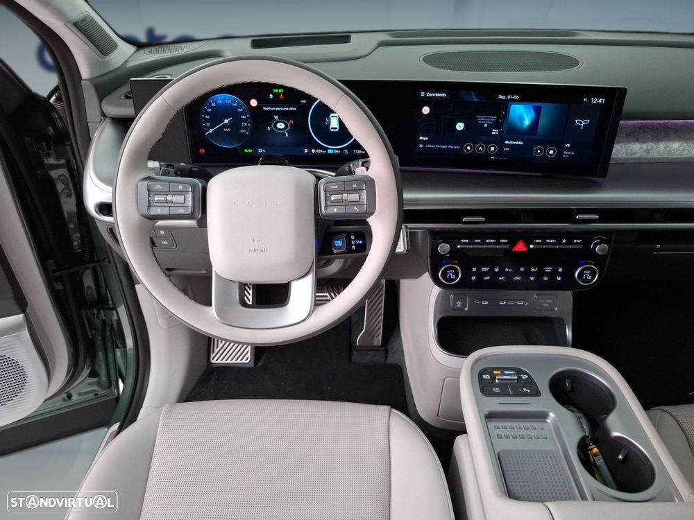 Hyundai Ioniq 9 110.3 kWh Calligraphy - 12