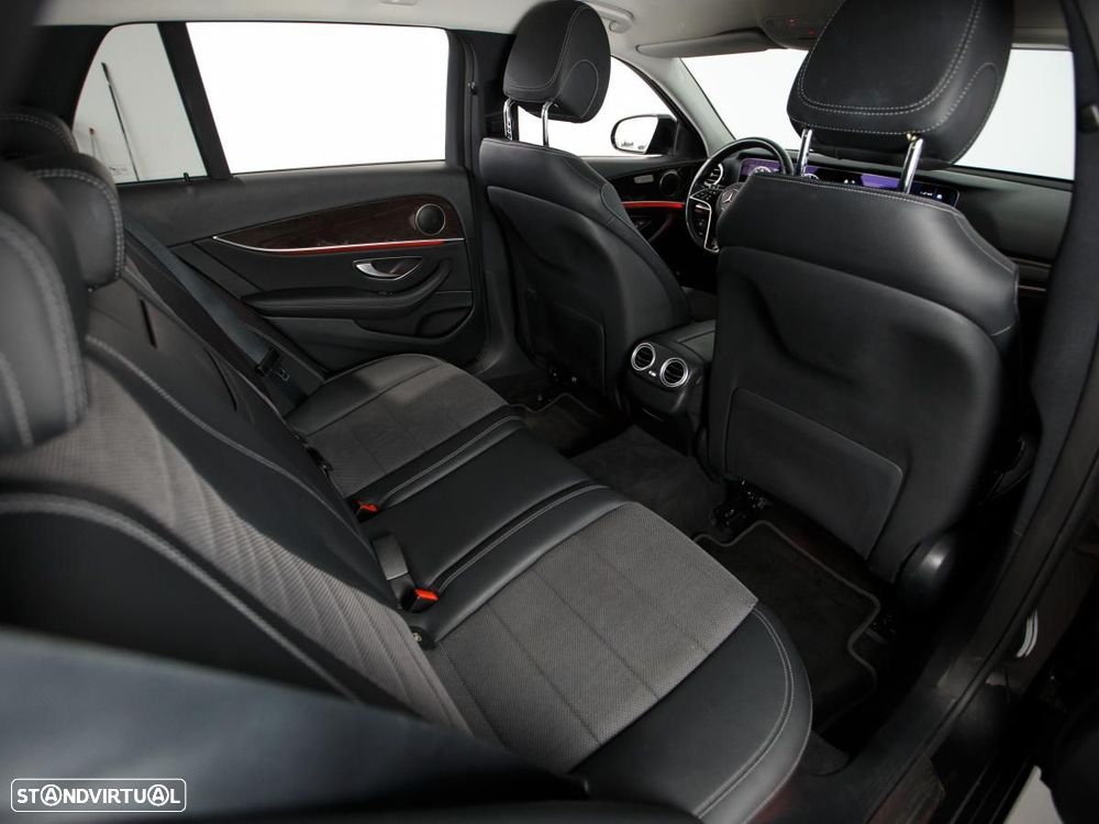 Mercedes-Benz E 300 de Avantgarde - 11