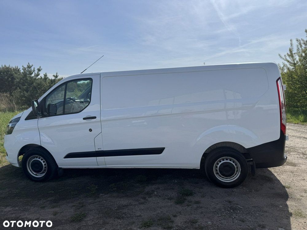 Ford Transit Custom - 8