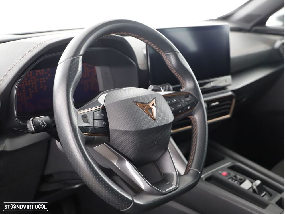 Cupra Formentor 1.4 e-Hybrid DSG - 23