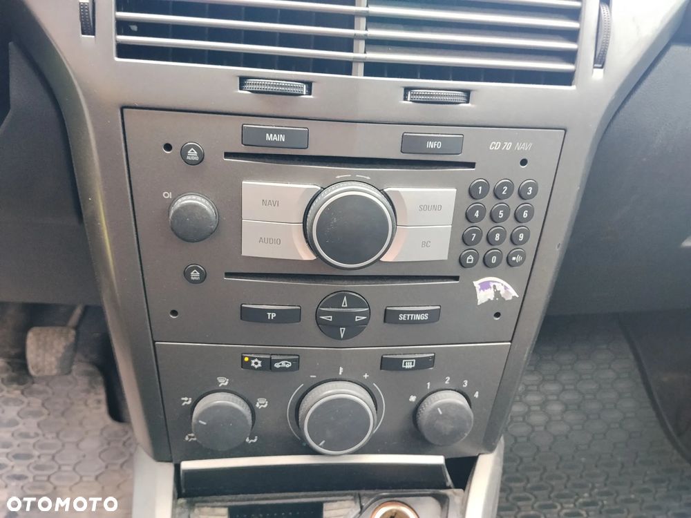 Opel Astra 1.6 Enjoy - 23