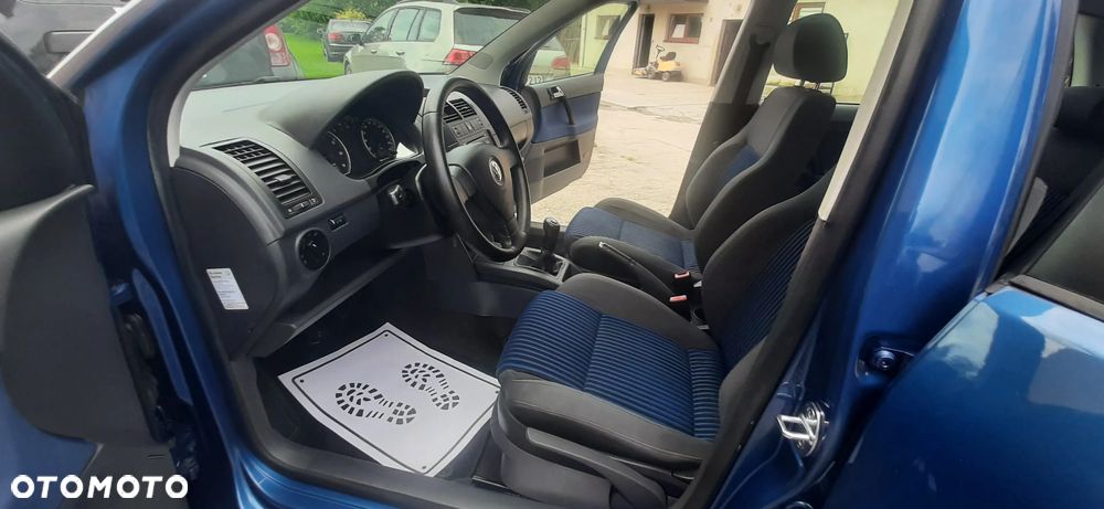 Volkswagen Polo - 30