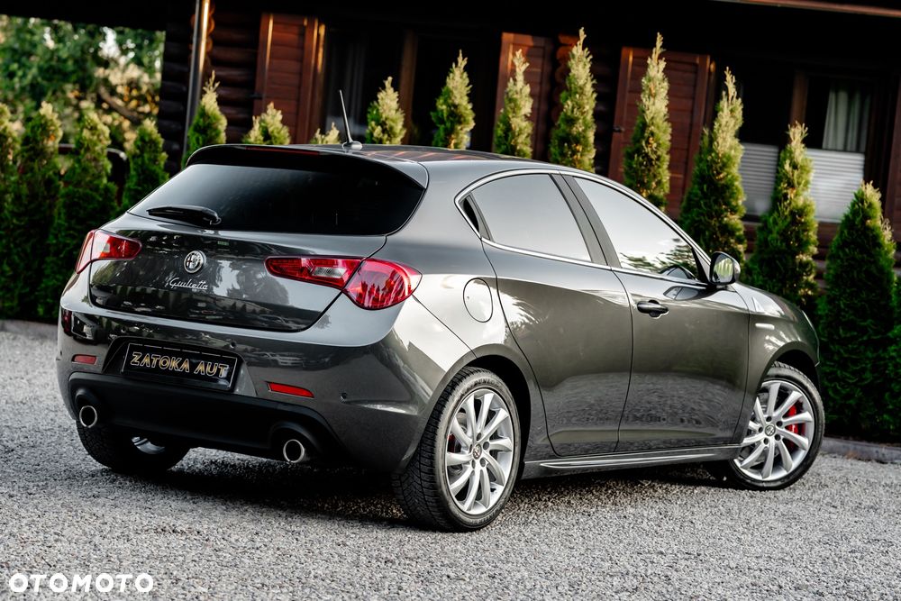 Alfa Romeo Giulietta 1.8 TBi 16V TCT Quadrifoglio Verde - 14