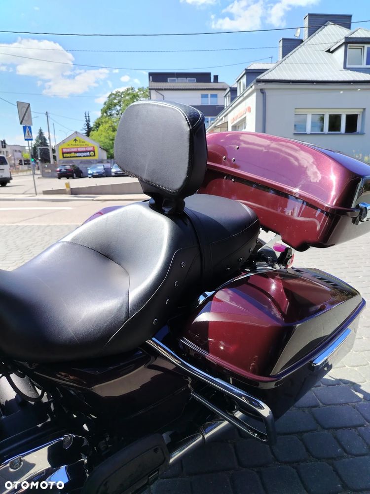 Harley-Davidson Touring Road King - 12