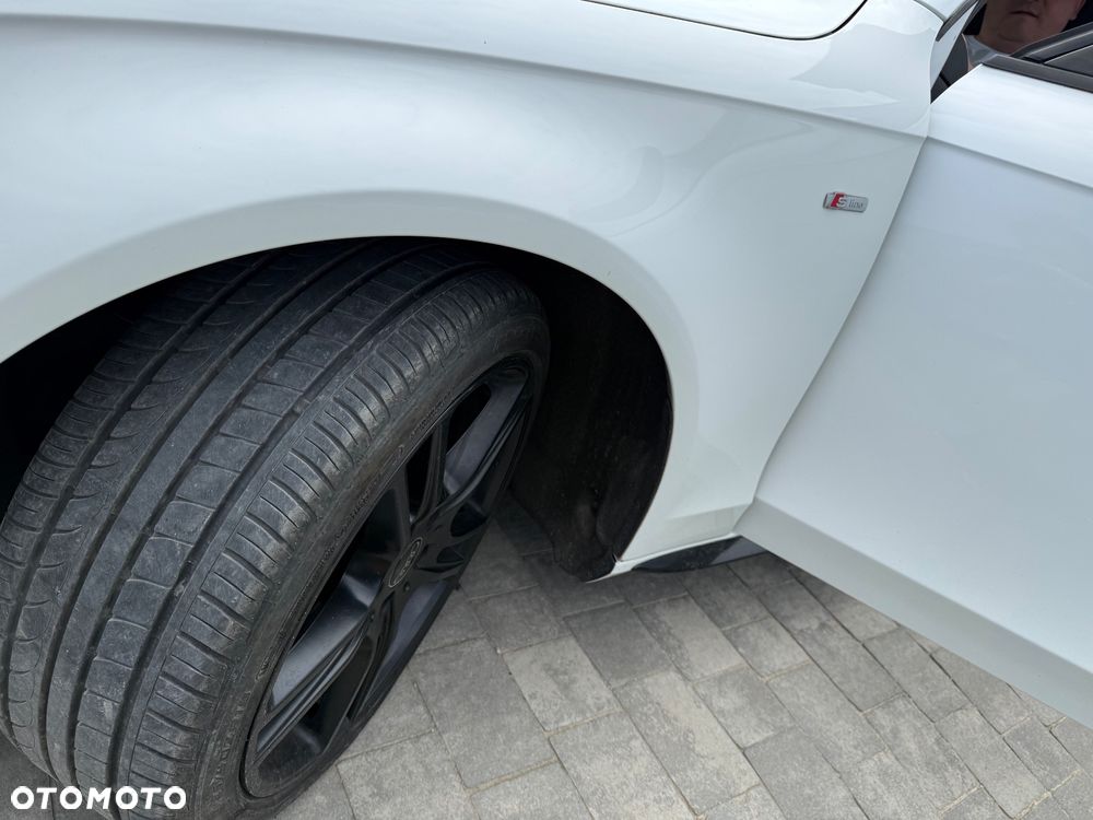 Audi A4 Avant 2.0 TDI - 8
