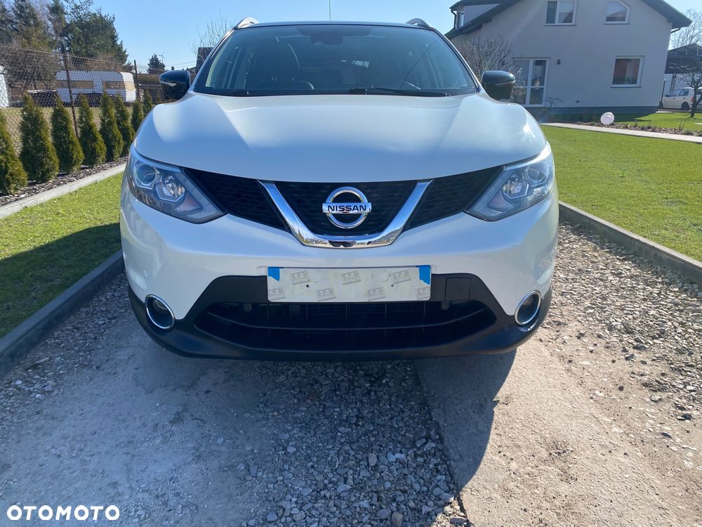 Nissan Qashqai - 2