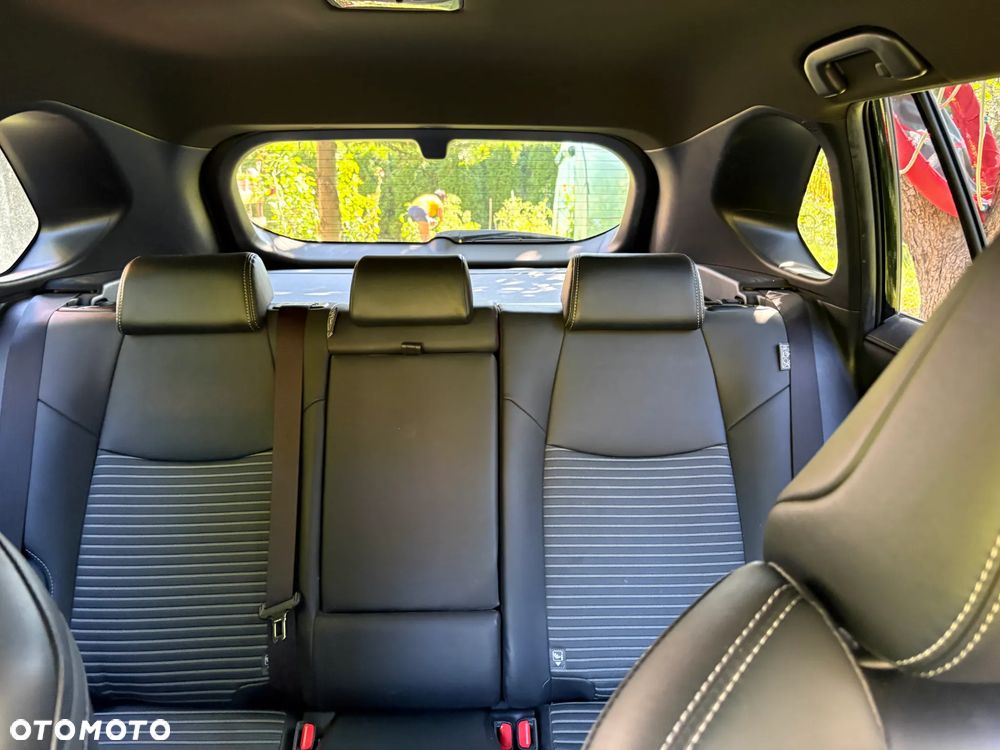 Toyota RAV4 2.5 Hybrid Black Edition by JBL 4x2 - 14