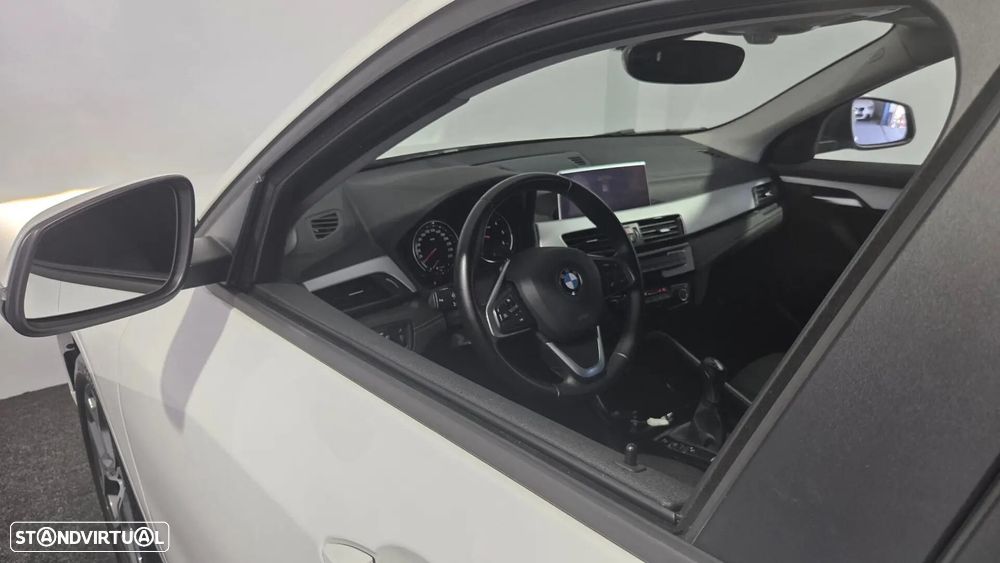 BMW X2 18 d sDrive Advantage - 14