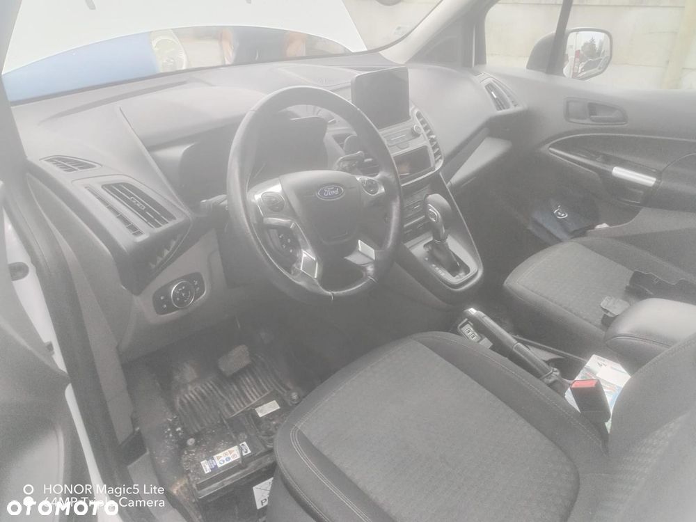 Ford Transit Connect - 7