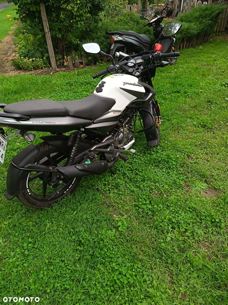 Bajaj Pulsar - 3