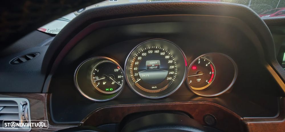 Mercedes-Benz E 250 - 9