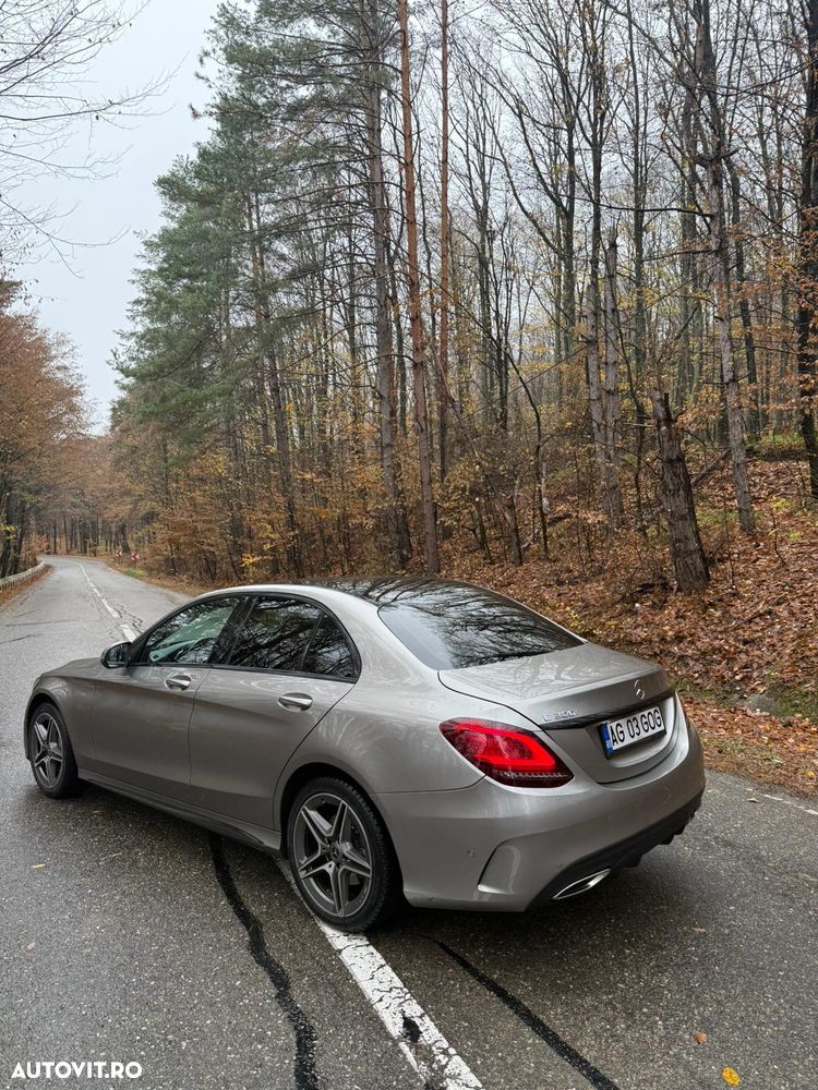 Mercedes-Benz C 300 Aut. - 11