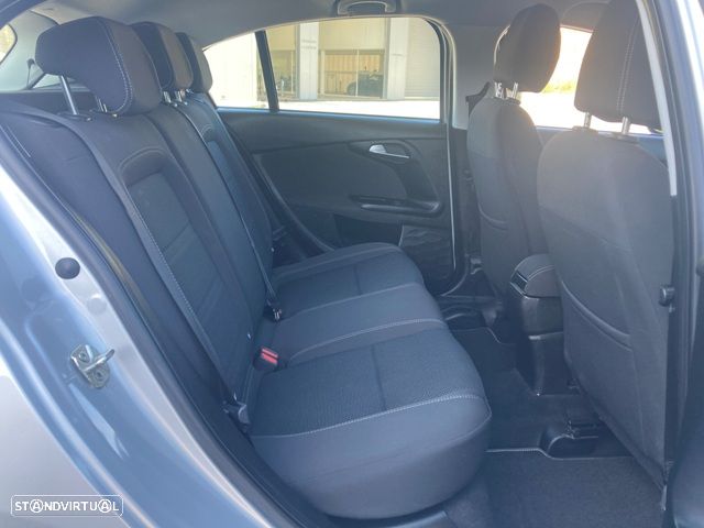 Fiat Tipo 1.3 MultiJet Life - 32