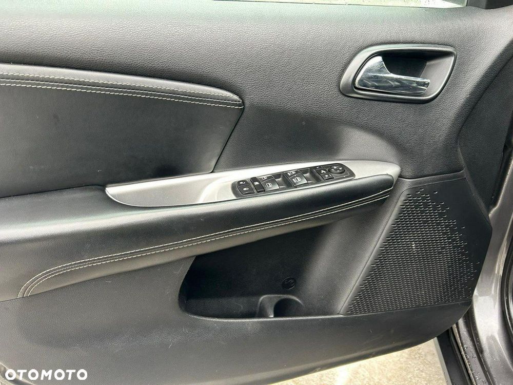 Fiat Freemont 2.0 Multijet Cross AWD - 19