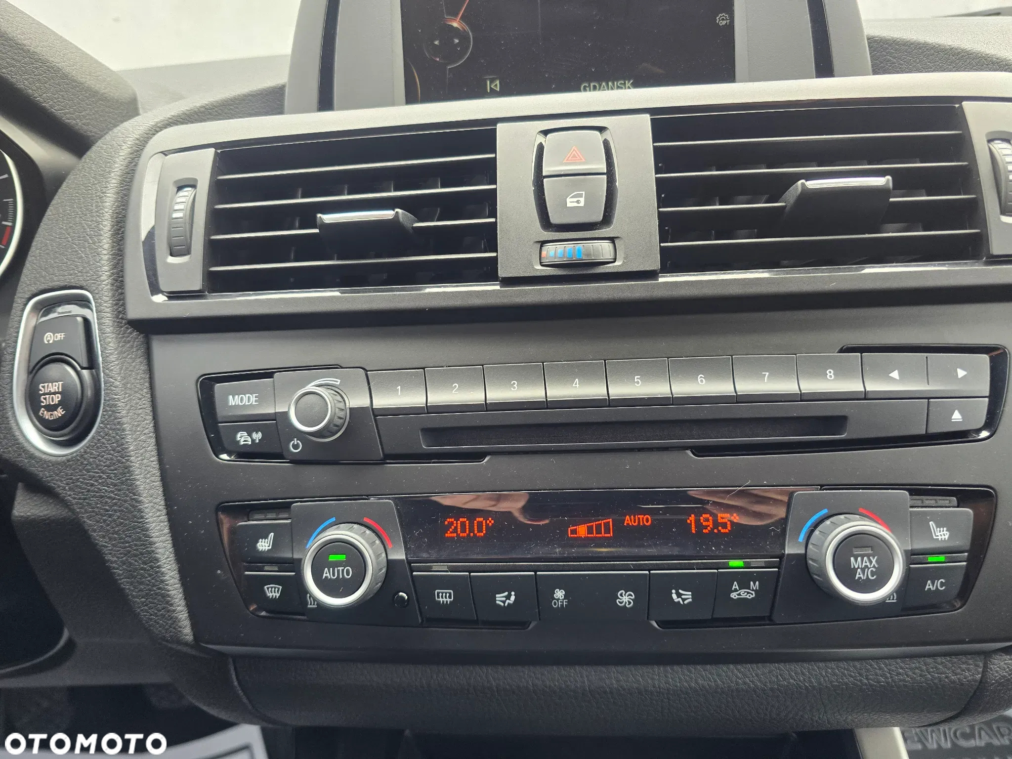 BMW Seria 1 114i Sport Line - 14