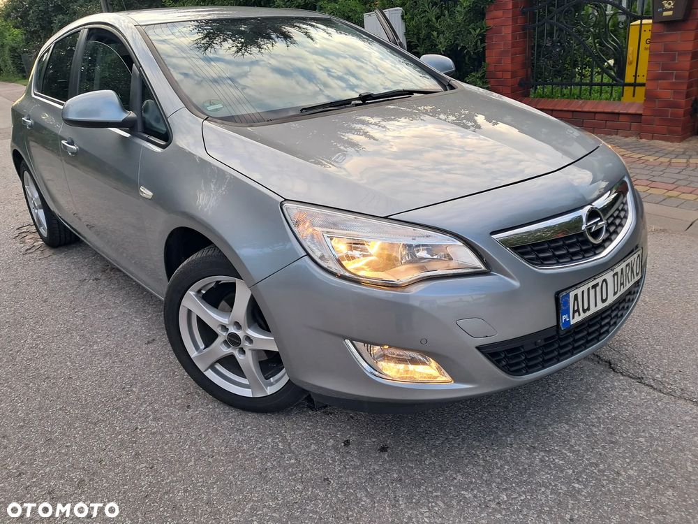 Opel Astra 1.4 Turbo Color Edition - 17