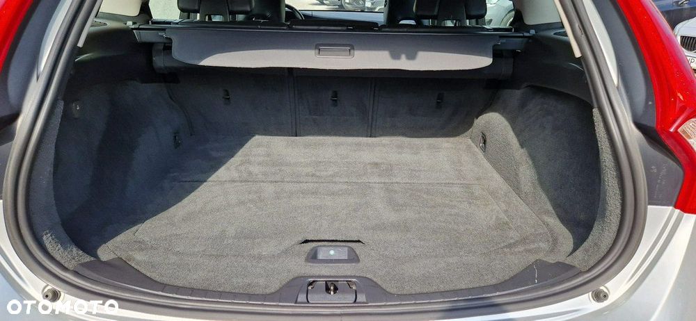 Volvo V60 - 10