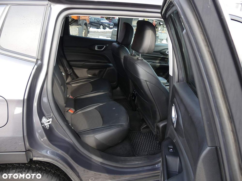 Jeep Compass - 6