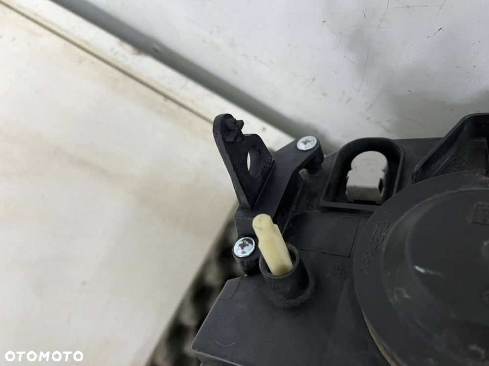 Lampa reflektor Citroen Berlingo III 3 Multispace 18-23r. lewa przednia wersja osobowa lewy przód - 15