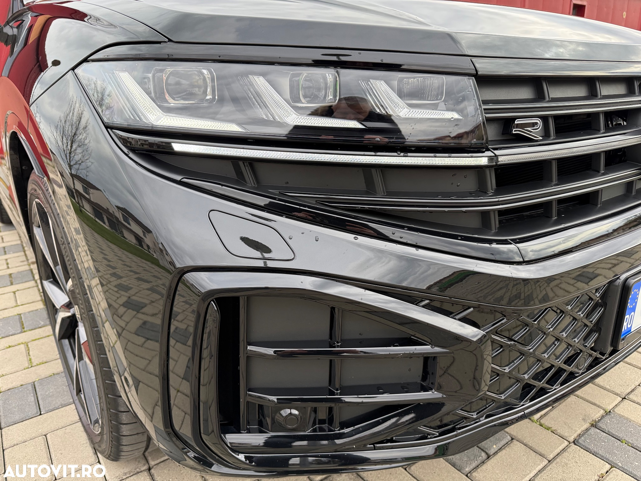 Volkswagen Touareg V6 TDI 4MOTION R-Line - 17