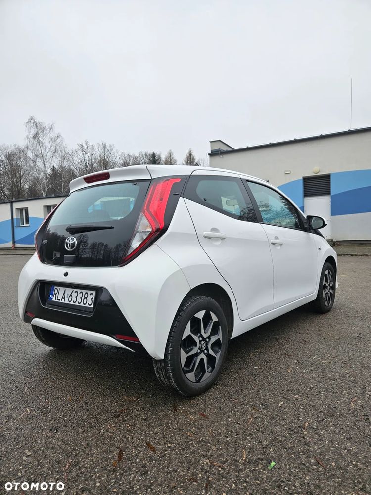 Toyota Aygo 1.0 VVT-i Color Edition - 3