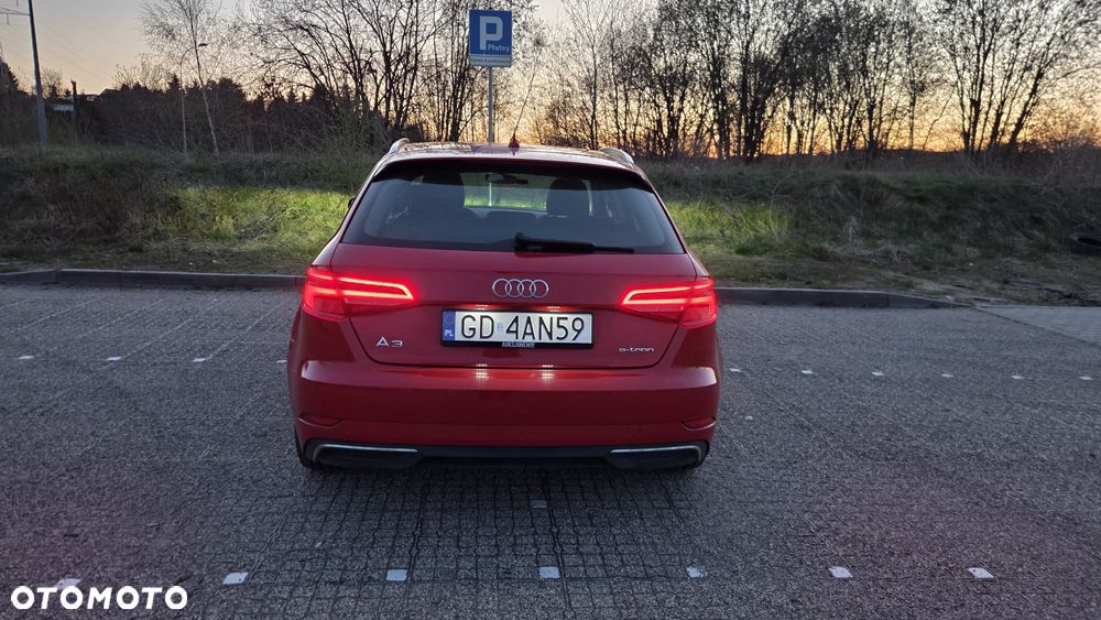 Audi A3 Sportback 1.4 TFSI e-tron S tronic - 9