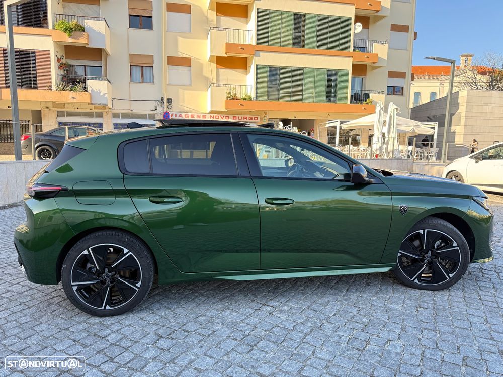 Peugeot e-308 156 GT - 11