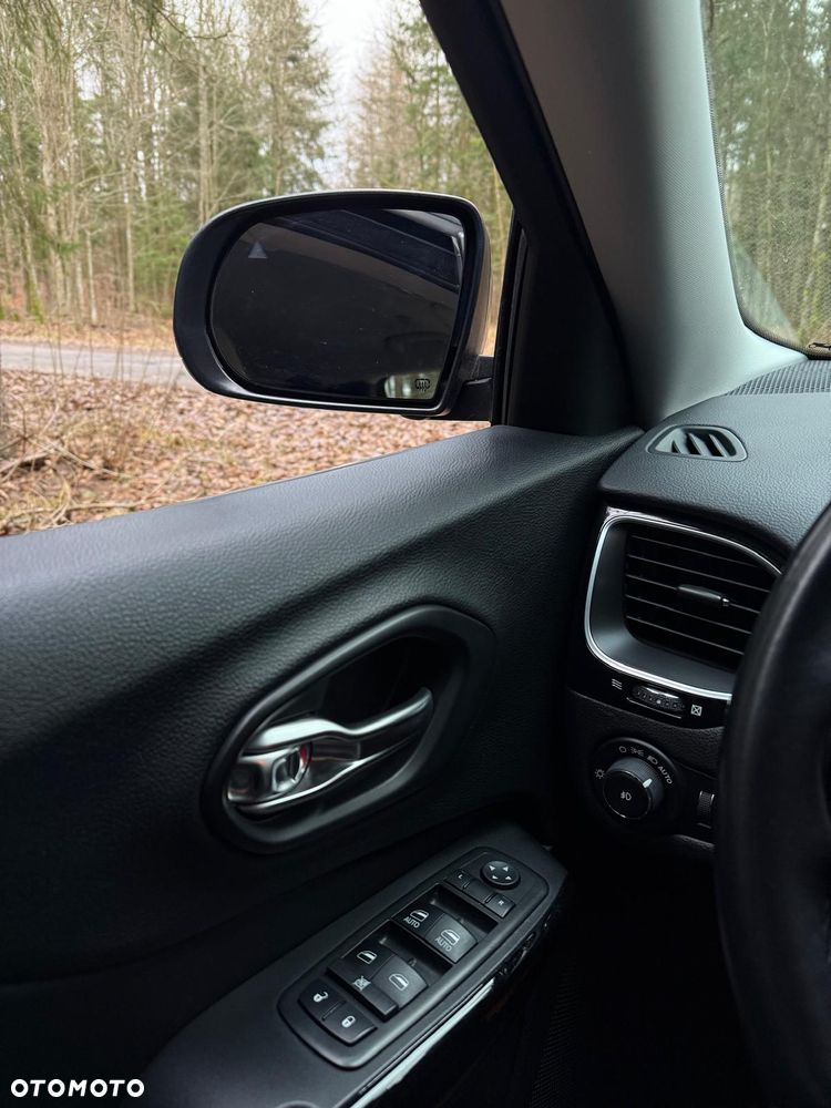 Jeep Cherokee 2.0 GME Active Drive I Limited - 19