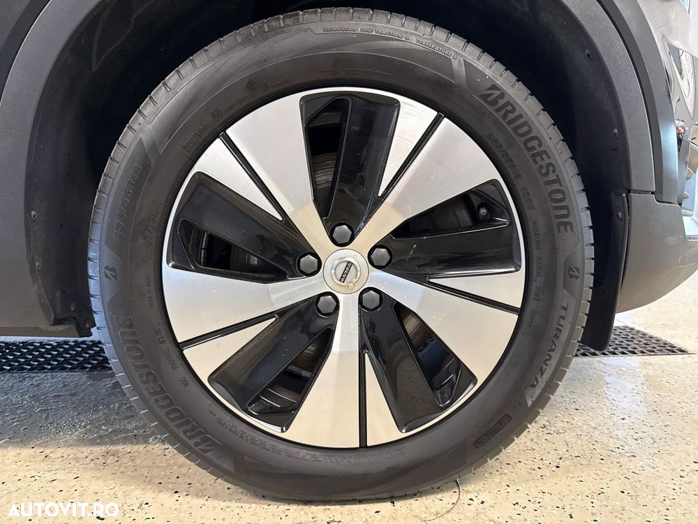 Volvo XC 40 - 26