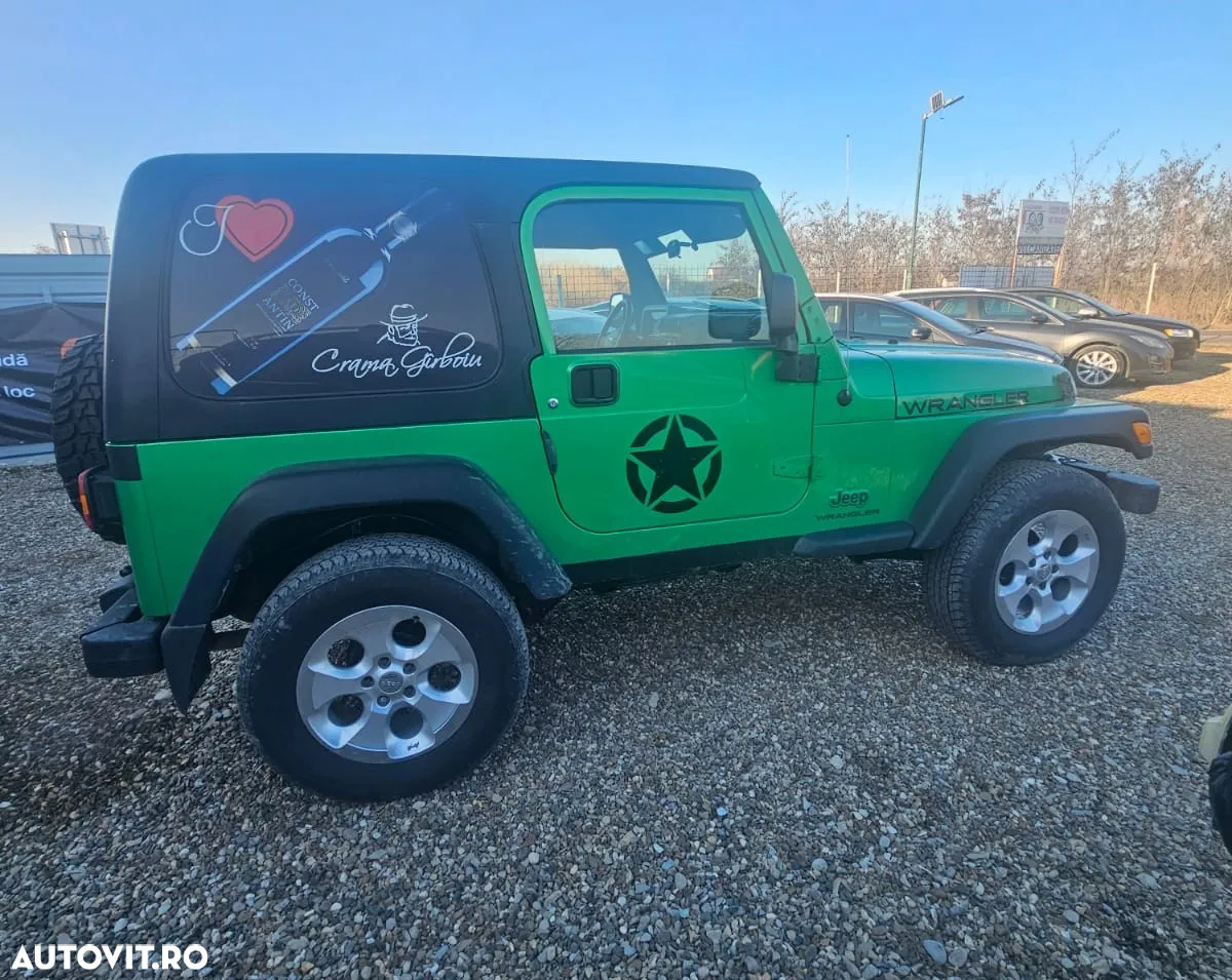 Jeep Wrangler - 5