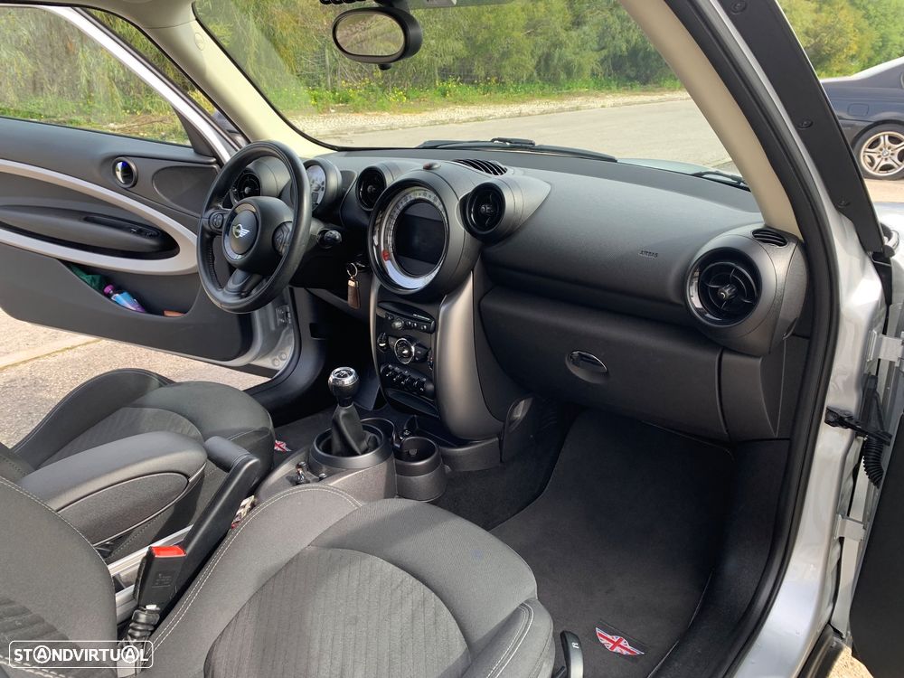 MINI Paceman Cooper D - 24