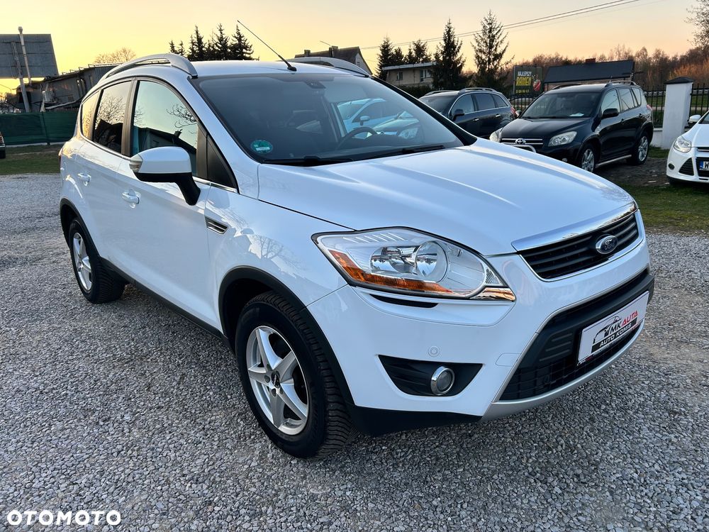 Ford Kuga 2.0 TDCi 4x4 Titanium - 24