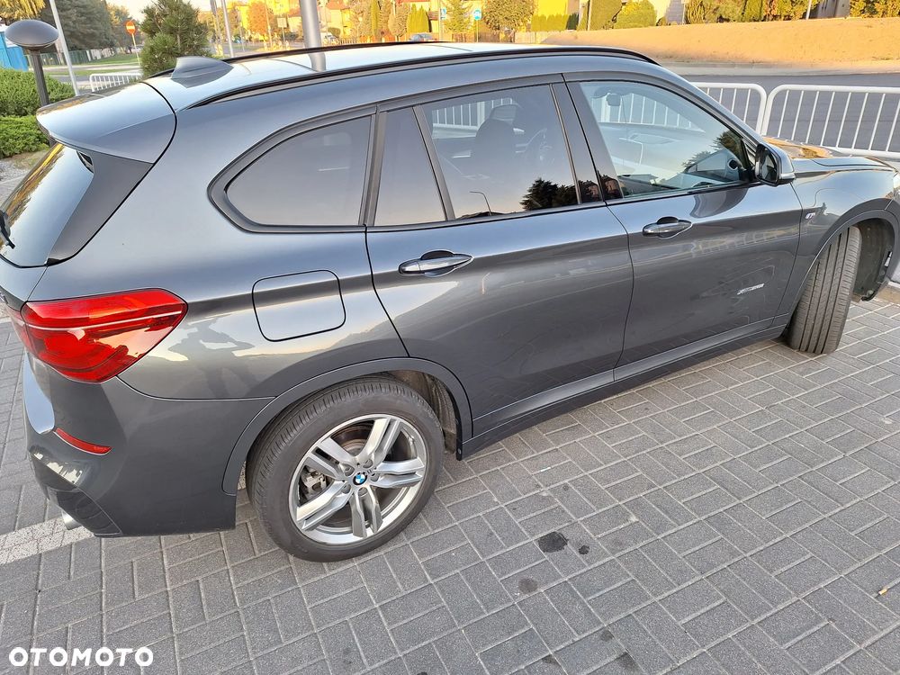 BMW X1 - 12