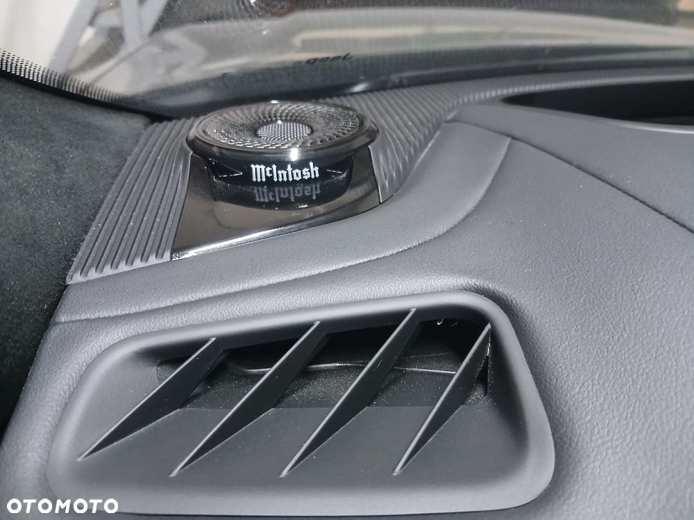 Jeep Grand Cherokee - 17