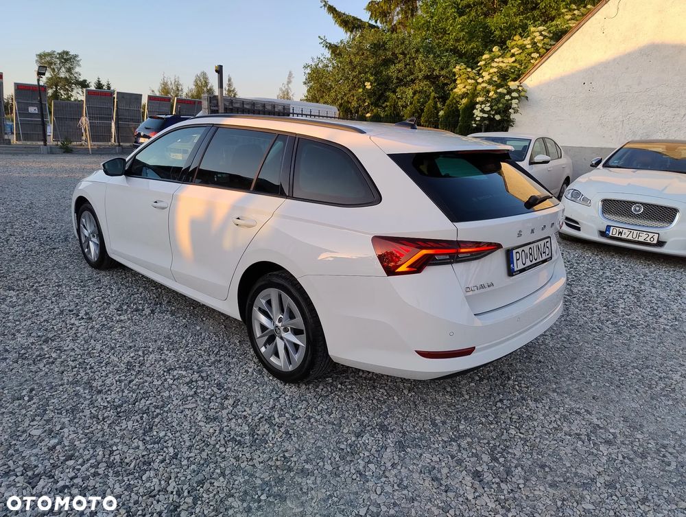 Skoda Octavia 1.5 TSI ACT Business - 4