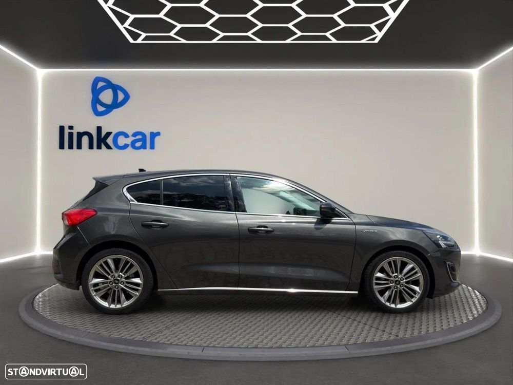 Ford Focus 1.5 EcoBoost Vignale — fotografia 8
